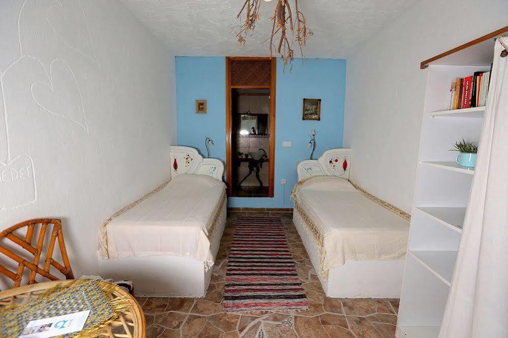 Mavi Keci Hotel Mordogan ภายนอก รูปภาพ